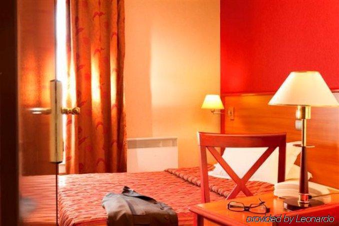 Eiffel Villa Garibaldi Paris Ruang foto